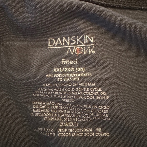 Danskin Now Performance Fitted Capri Sport Tight Legging Size XL Camo Black - Picture 6 of 7